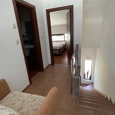 White Coast 8 Meters To The Sea Appartement