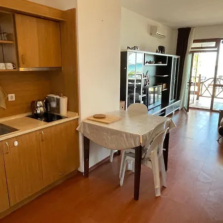 Appartement White Coast 8 Meters To The Sea *