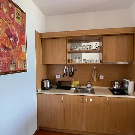 White Coast 8 Meters To The Sea Appartement Kavarna